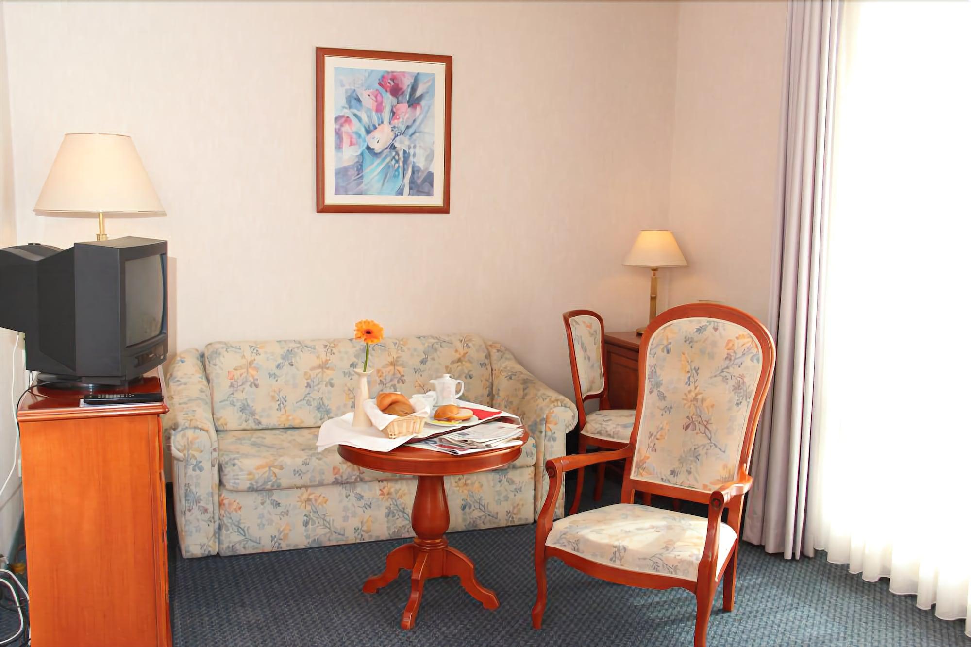 אשרסלבן Hotel Ascania מראה חיצוני תמונה