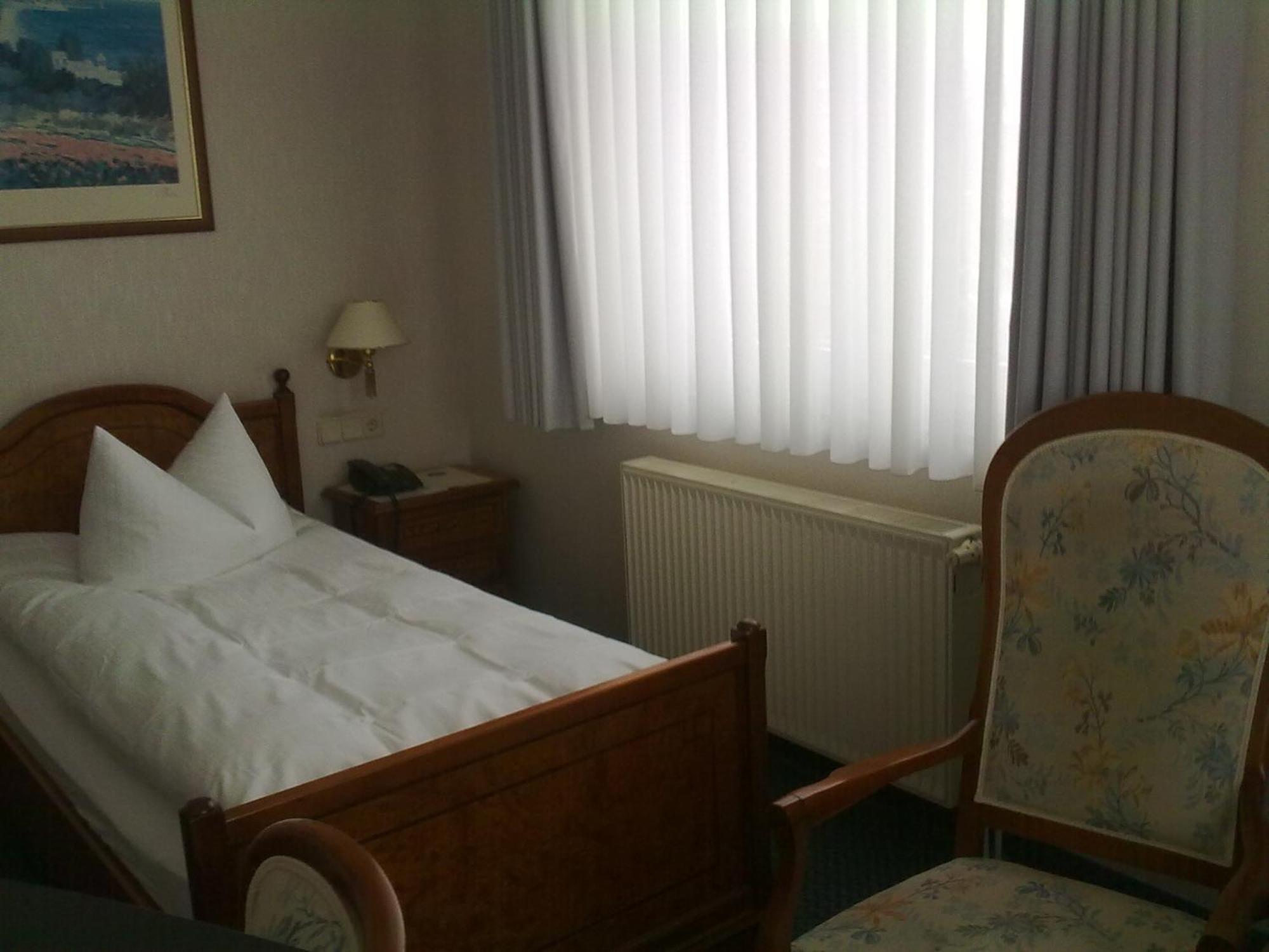 אשרסלבן Hotel Ascania מראה חיצוני תמונה